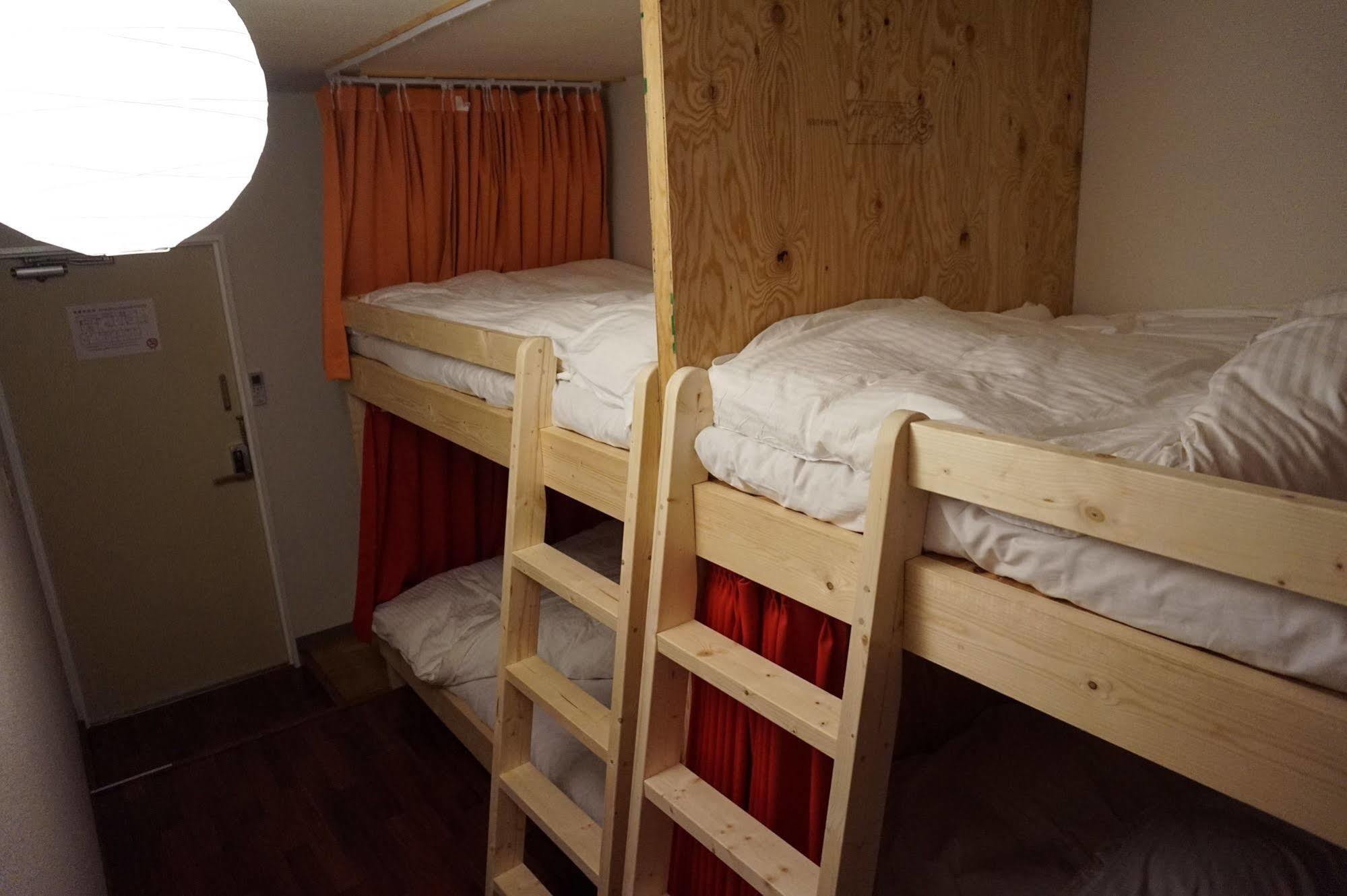 Uni Hostel Oszaka Kültér fotó