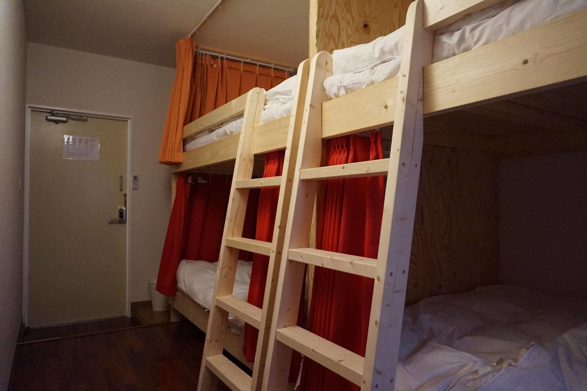 Uni Hostel Oszaka Kültér fotó