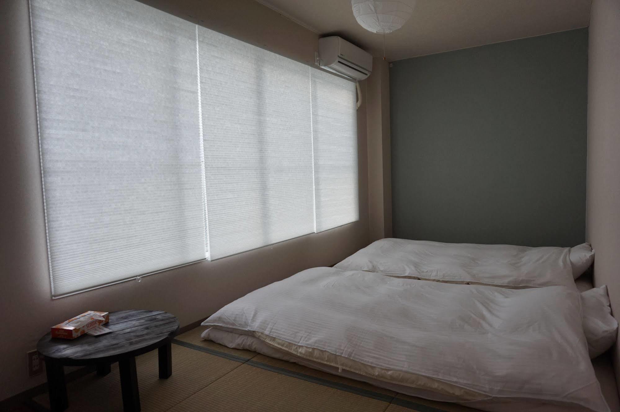 Uni Hostel Oszaka Kültér fotó