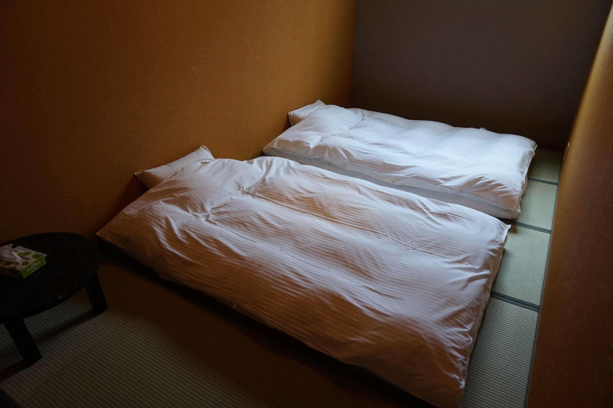 Uni Hostel Oszaka Kültér fotó
