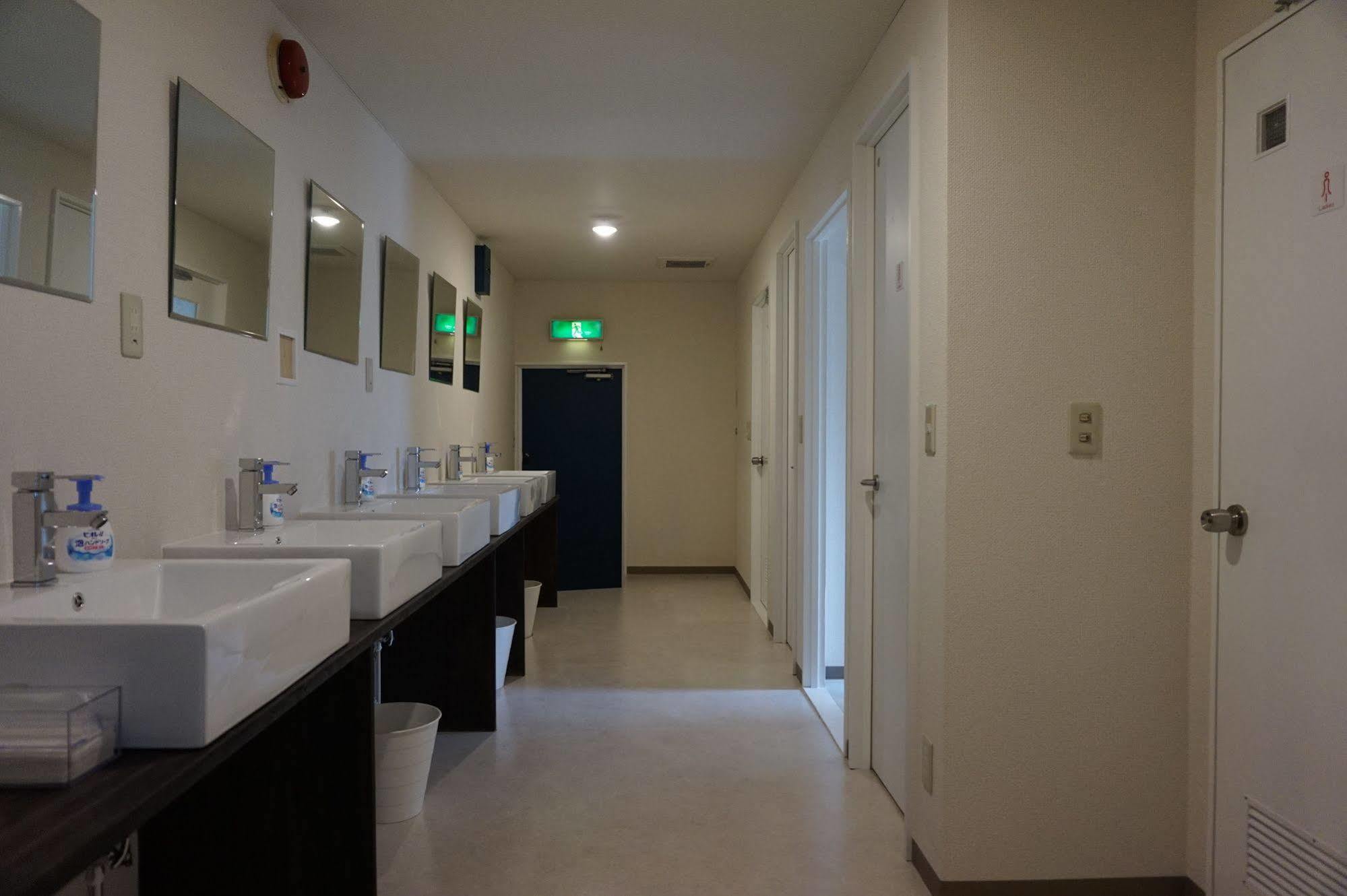 Uni Hostel Oszaka Kültér fotó