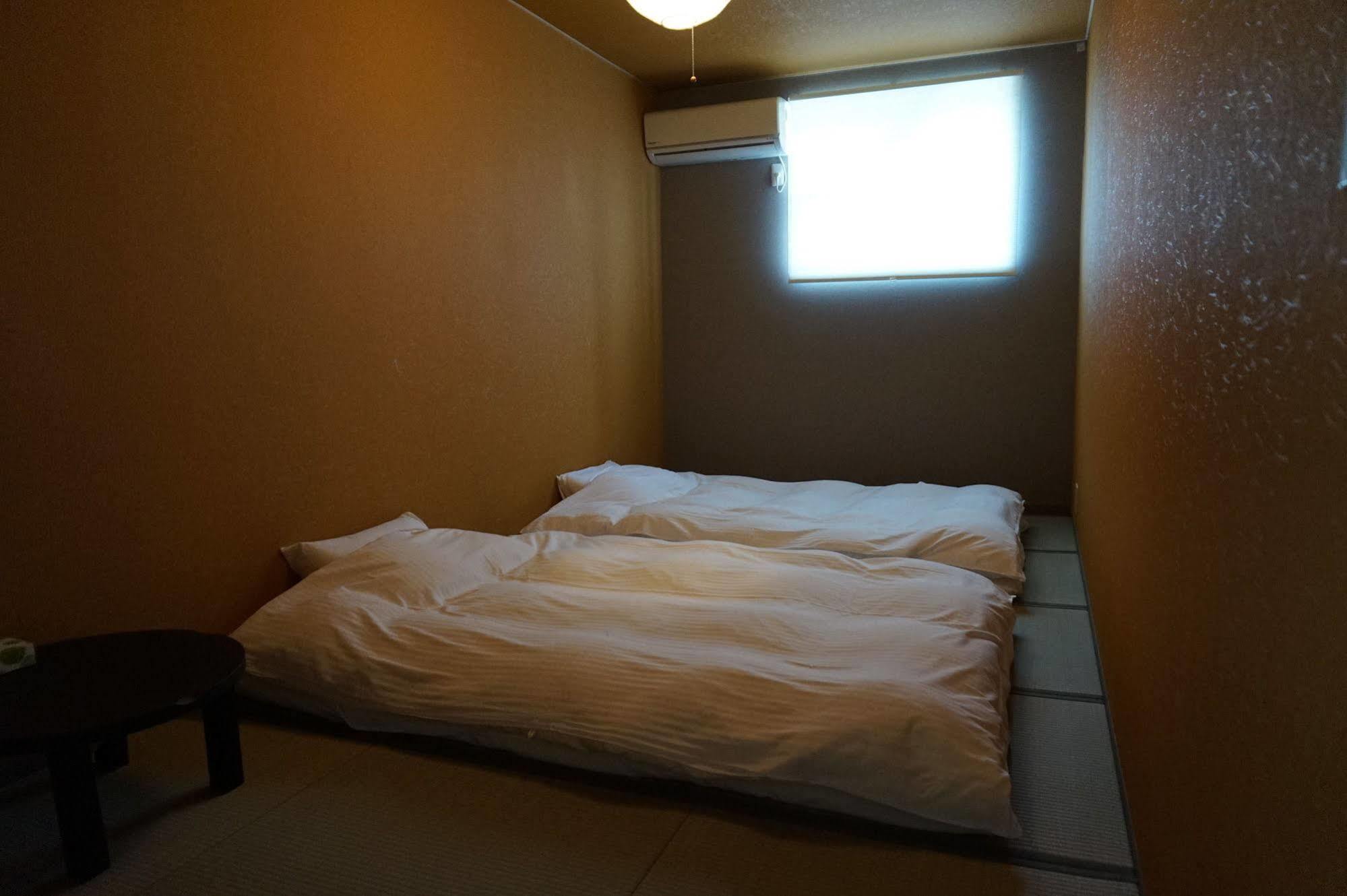 Uni Hostel Oszaka Kültér fotó