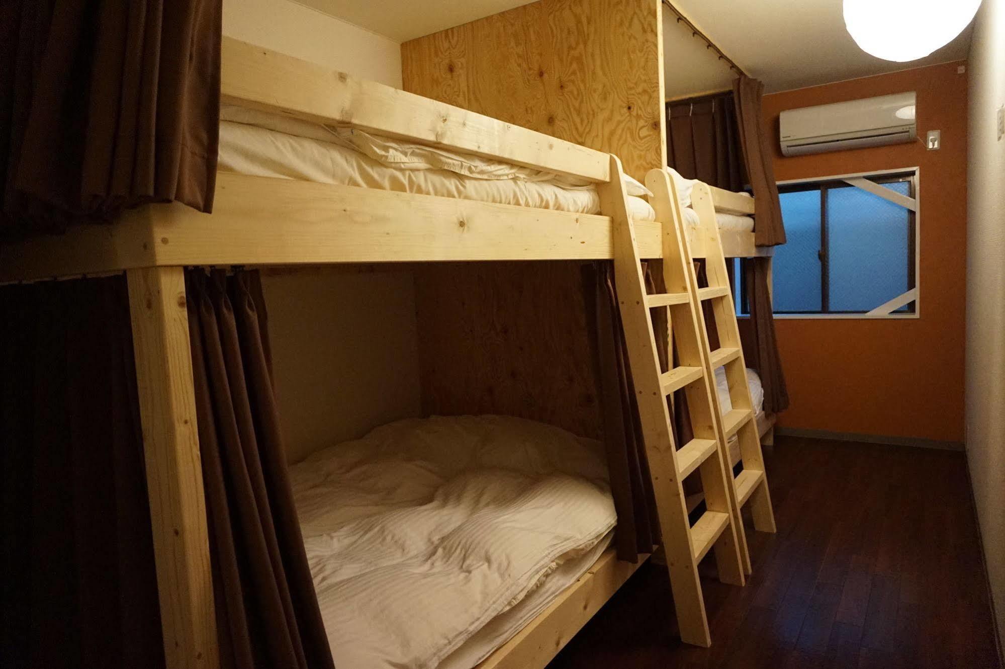 Uni Hostel Oszaka Kültér fotó